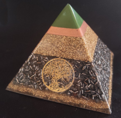 Orgonit Pyramide 12cm